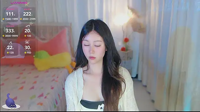 Aimee-520 现场XXX聊天