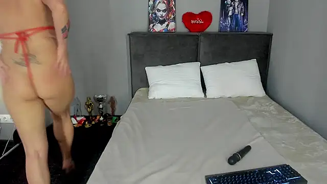 MuscleXXXBarbie Live XXX-chat