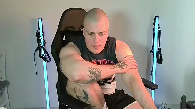Bigbaald Live XXX-Chat