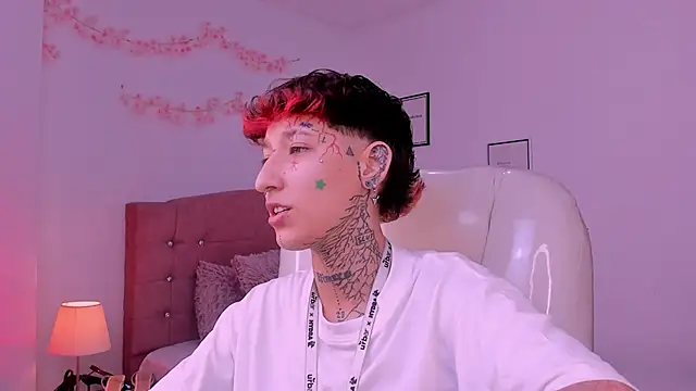 แชท XXX สดของ Luci_Rose