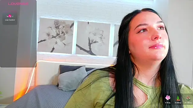 Grand_Vita Live XXX Chat