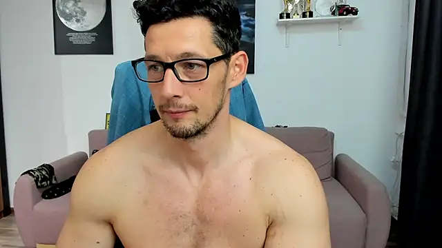 Chat XXX en directo de BrutusK08
