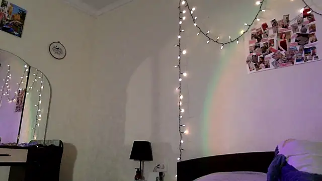 Chat +18 de Rosenrot_K ao vivo