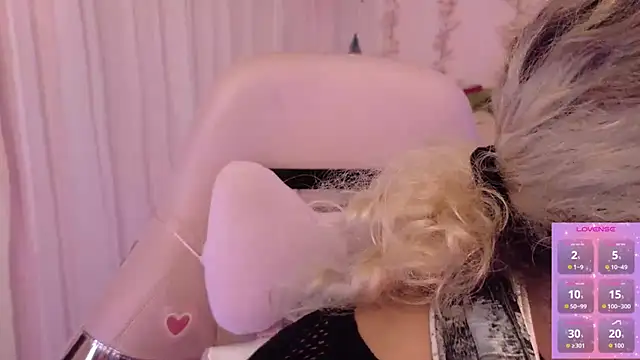 Haelycute 即時 XXX 聊天