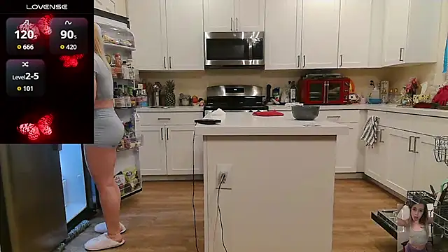 Živý XXX chat Blondiewithanass
