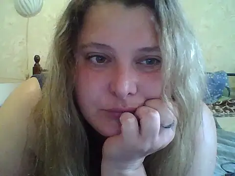 Show modela ParisMimi na web-kameri