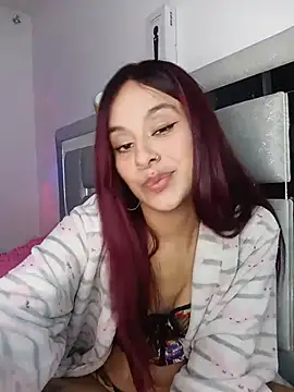Emiily_Bliss26's Live XXX Chat
