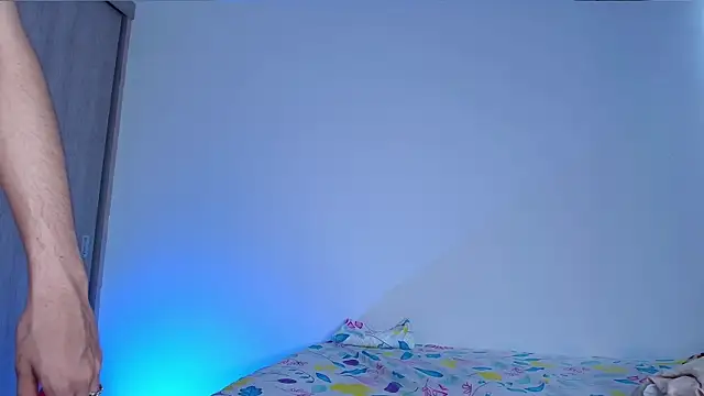 Czat XXX na żywo – Naytoon__lex
