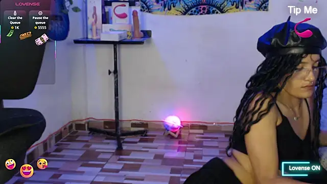 bastethott's Live XXX Chat