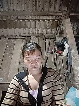 lya_sexyy 网络视讯表演