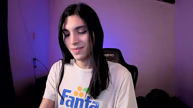 angelitofemboy Show Webcam