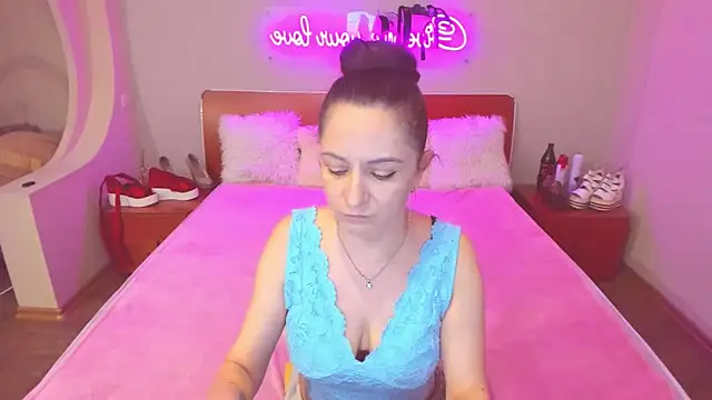 AngellLika live XXX chat