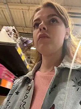 HarrietDart's Live XXX Chat