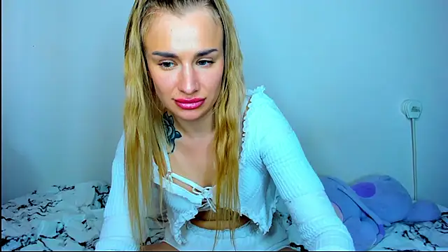 MashaFromRussia-_- – webcam-show