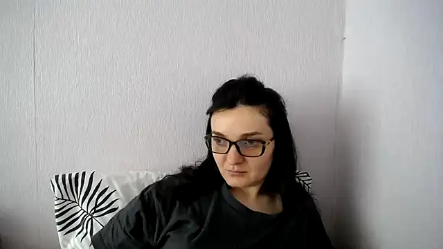 دردشة Shiny_gine الجنسية المباشرة