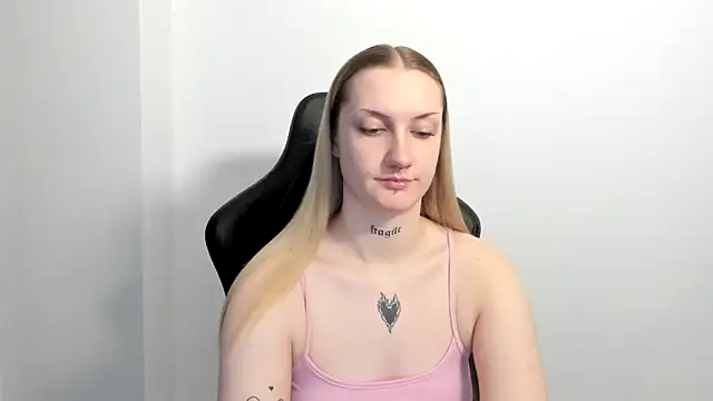 AlexaTease's Live XXX Chat