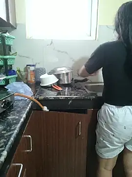 Cute_Kavya7's Live XXX Chat