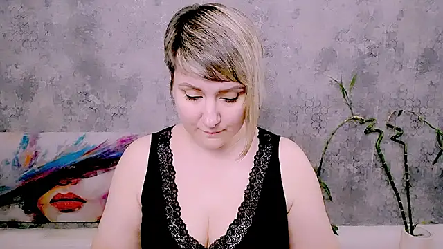 Chat XXX ao vivo de Djullia