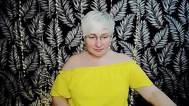 Olivia_playful webkamerás műsora