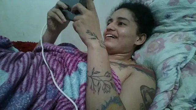 Chat XXX en directo de girl_tits