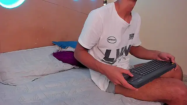 Show modela Dante_Fire_ na web-kameri