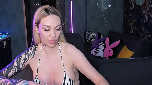 Blckmirrorr XXX чат на живо