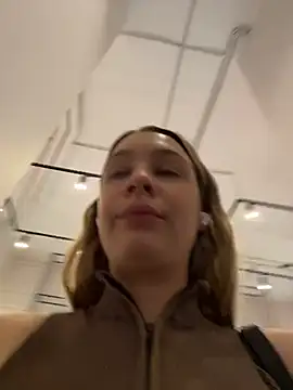 Webkamerová show SashaCatt