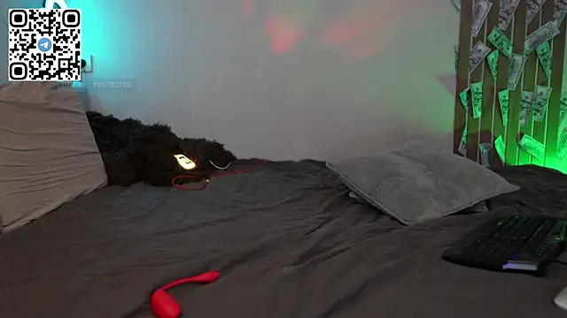 MrsTenderBeast XXX чат на живо