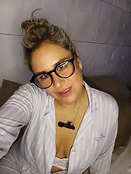 دردشة viviana49sexy الجنسية المباشرة