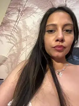 MargaritaMoon's Live XXX Chat