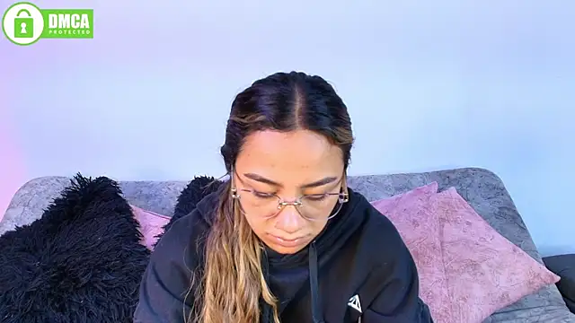Jules_n_Gia's Live XXX Chat