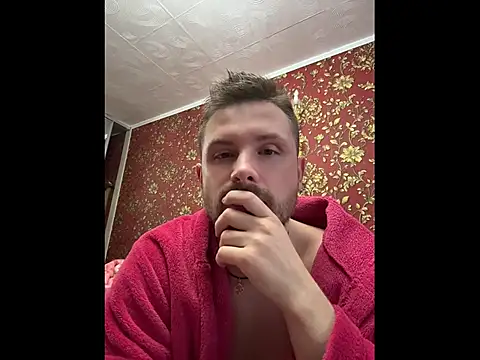 MartinBrandon 即時 XXX 聊天