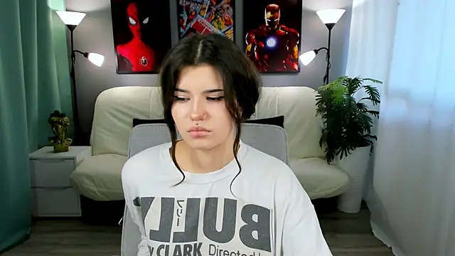 Chat +18 de AnoraDark ao vivo
