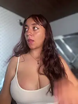Chat XXX Live Im_Luuu
