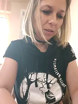 AdaJoy – Live XXX-chat