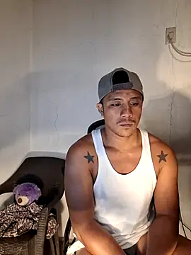 Czat XXX na żywo – Felix_Asher