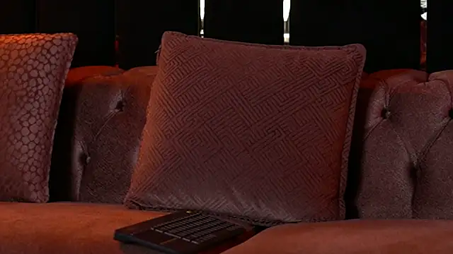 SiennaJayden élő XXX-chatje