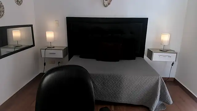 sakuraa_99 Webcam show