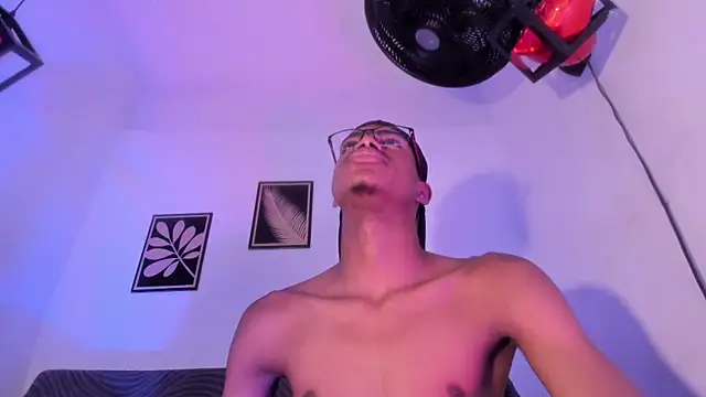 criss_zuri Live XXX-Chat