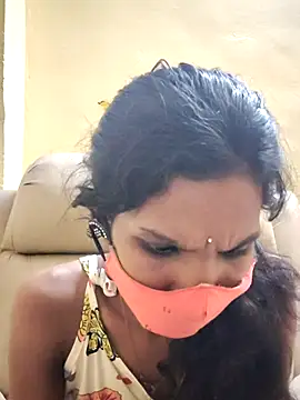 Shreya-telugupilla – Kamerová šou