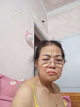 Chat +18 de Hotestlove ao vivo