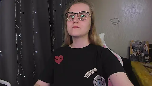 MissBrightShine's Live XXX Chat