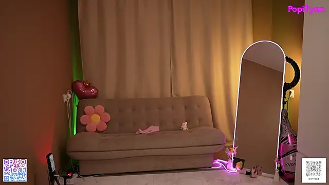popityan1's Live XXX Chat