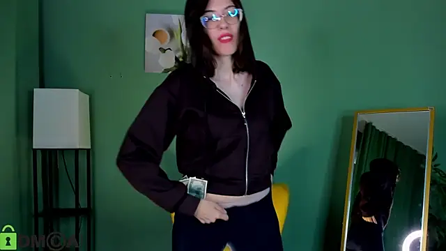 eva_sicret XXX чат на живо