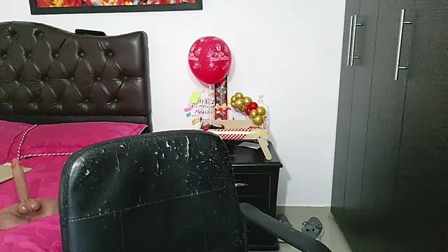 دردشة Grace_mature_milf الجنسية المباشرة