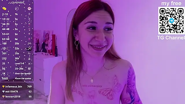 cherry_pie_888 Adlı Modelin Canlı XXX Sohbeti