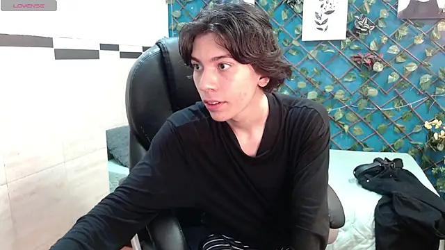 Julesx15 Webcam Show