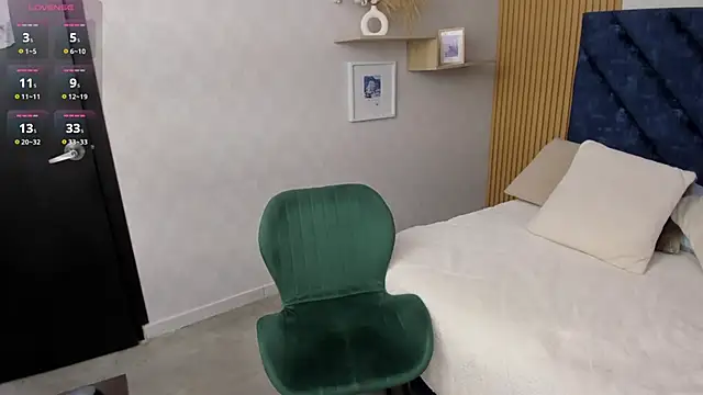 Charlotte_Mayer webkamerás műsora