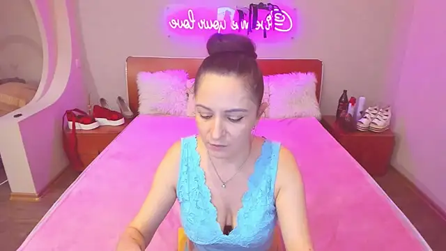 AngellLika's Live XXX Chat