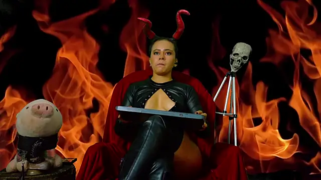 Chat +18 de MistressSlut1 ao vivo